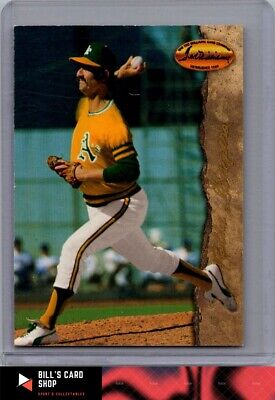 1994 Ted Williams #66 Rollie Fingers